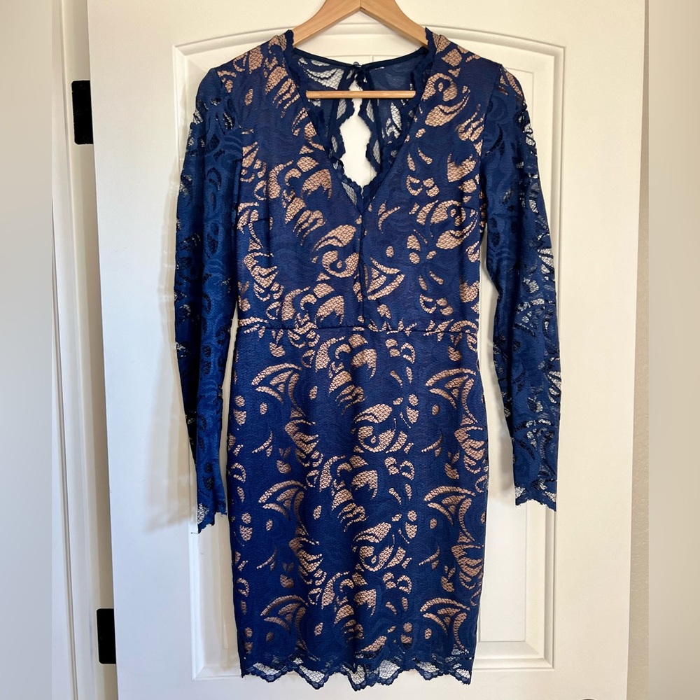Women’s H&M Long Sleeve Navy Blue Lace Dress Size 8